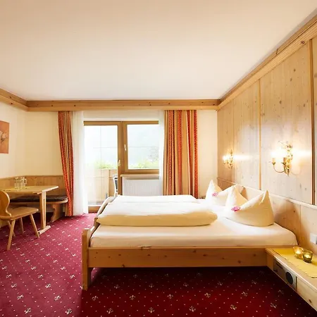 Pensión Alpenpension Pfurtscheller 4*