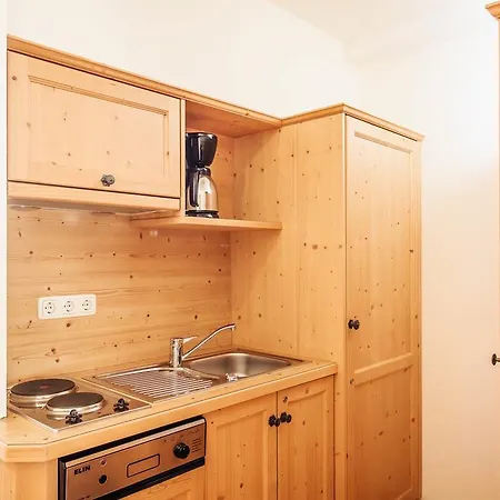 Alpenpension Pfurtscheller Pensión 4*