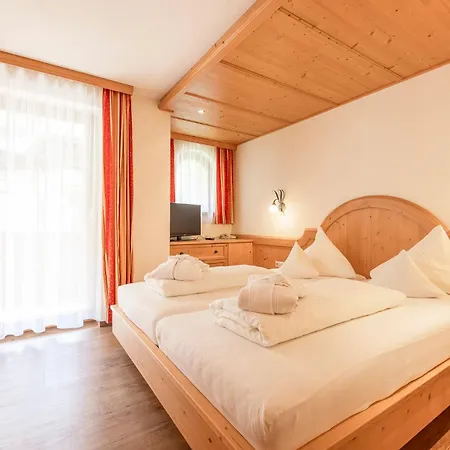 Pensjonat Alpenpension Pfurtscheller Neustift im Stubaital